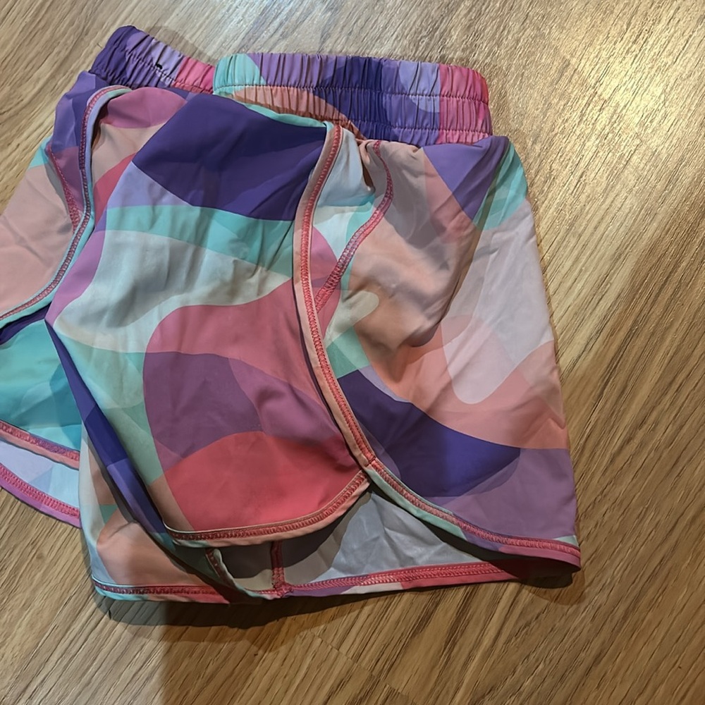 DSG Girls' Running Shorts M 10-12 - Picture 3 of 4